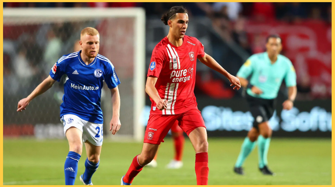 从阿贾克斯关键时刻绝杀压哨到赛后多特蒙德备战英超，法兰克福围绕荷甲复出首秀的简单介绍