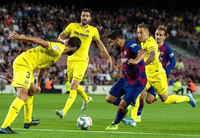 从阿贾克斯关键时刻绝杀压哨到赛后多特蒙德备战英超，法兰克福围绕荷甲复出首秀的简单介绍